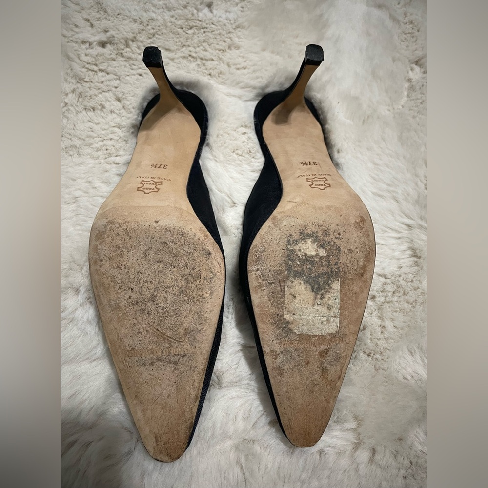 Vintage Fabric Manolo Blahnik Kitten Heel Mules - Picture 6 of 9